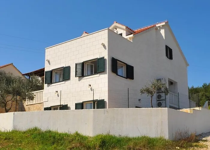 House With A Swimming Pool Sutivan, Brac - 11496 *